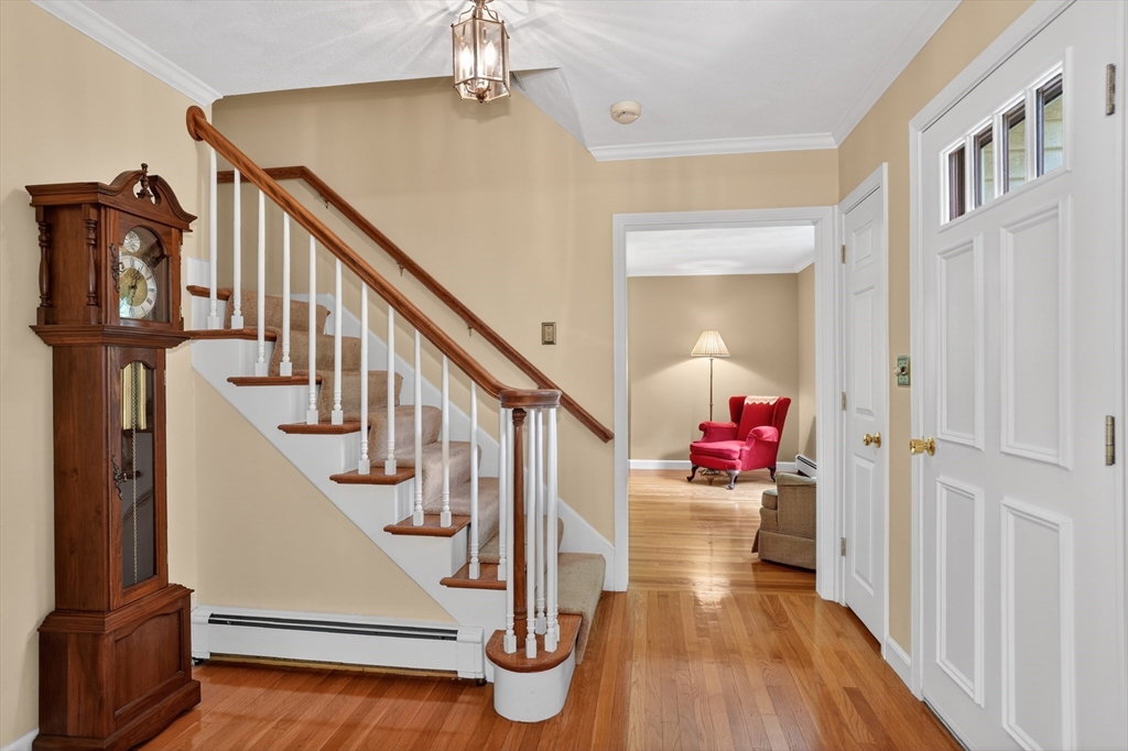 17 Maplewood Road Medfield, MA 02052 - Photo 23 of 41