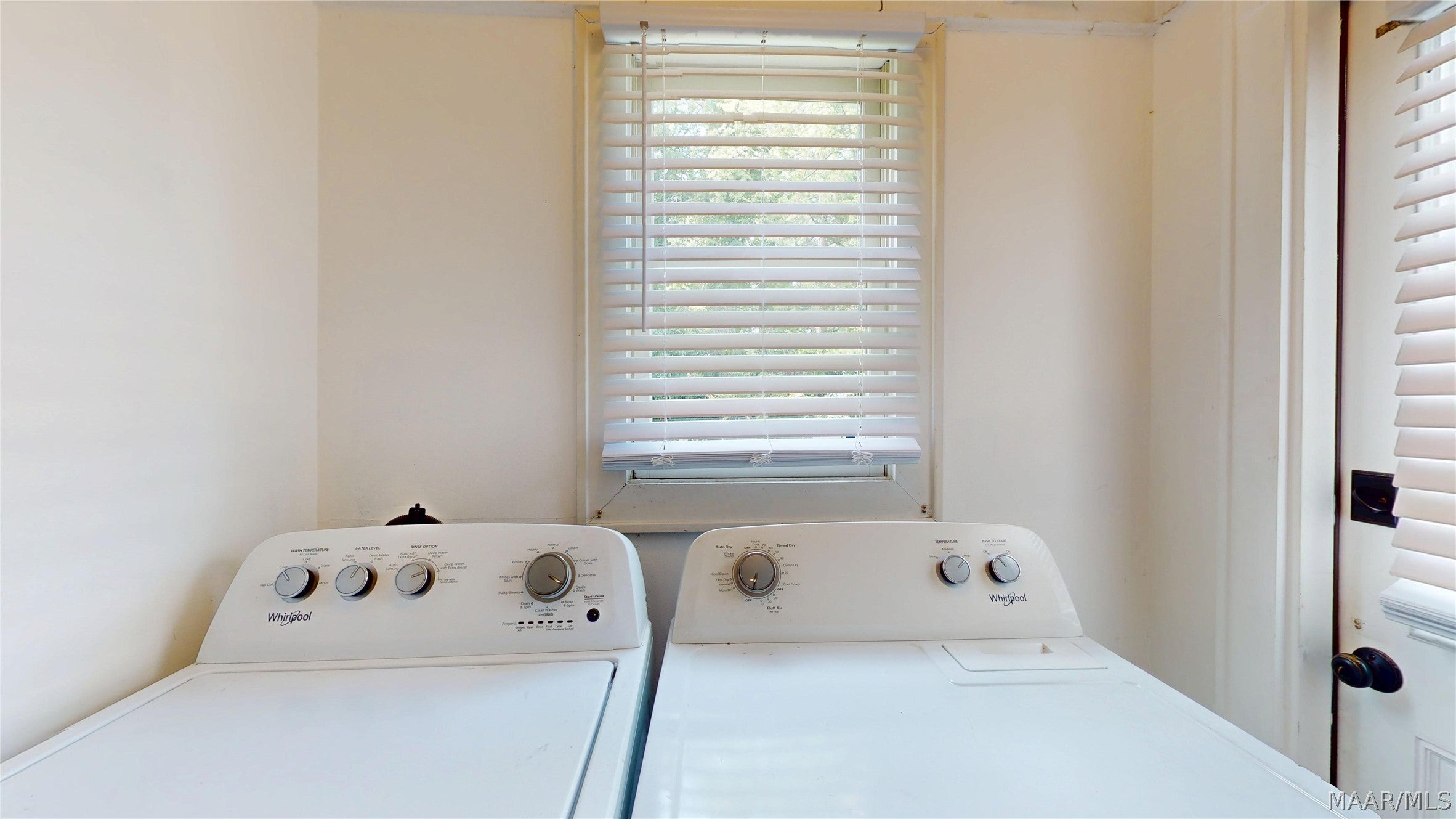 2214 Carter Hill Road Montgomery, AL 36106 - Photo 11 of 30 Gallery Image 11