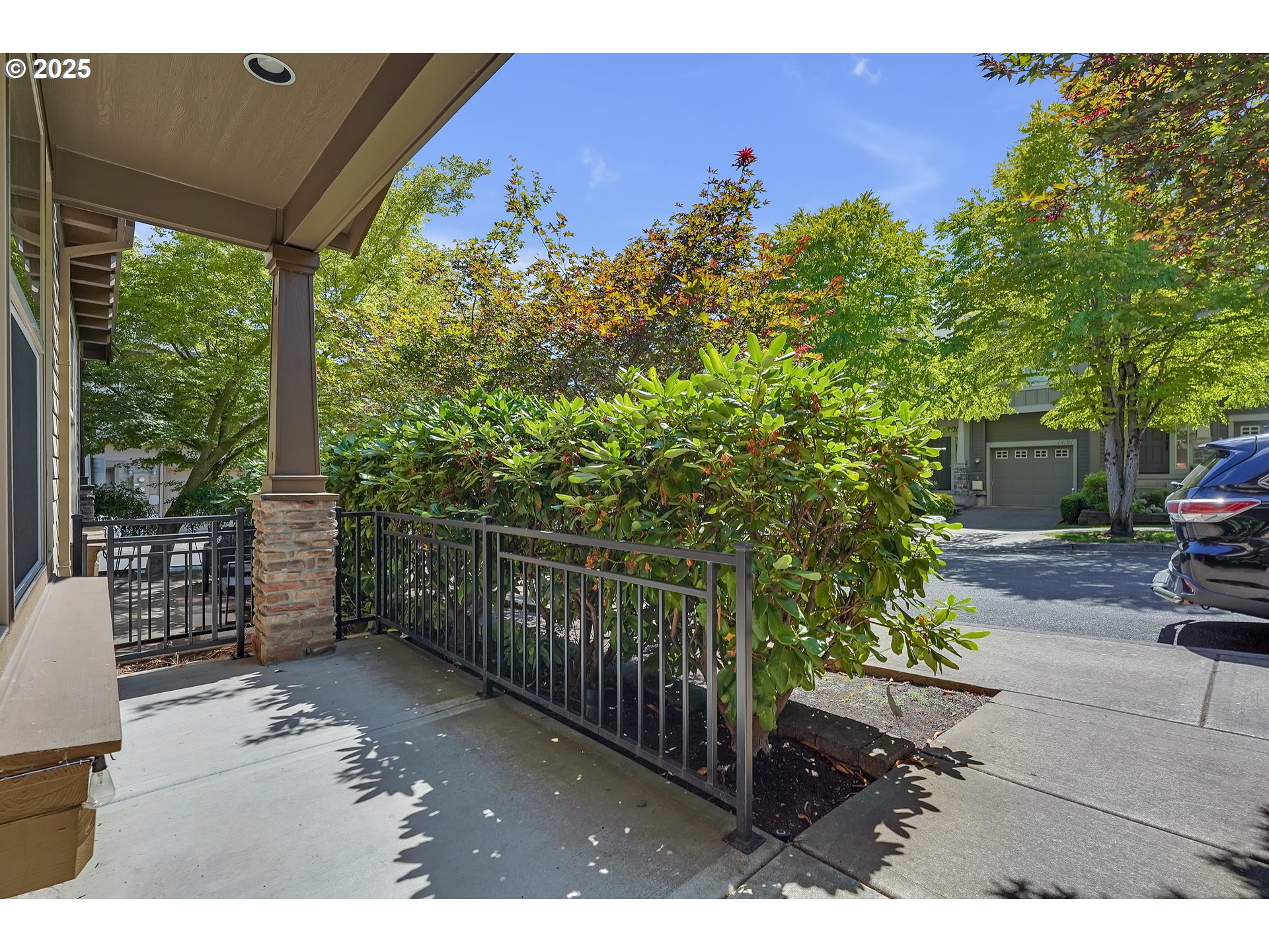 15188 Southwest Canyon Wren Way Beaverton, OR 97007 - Photo 4 of 25