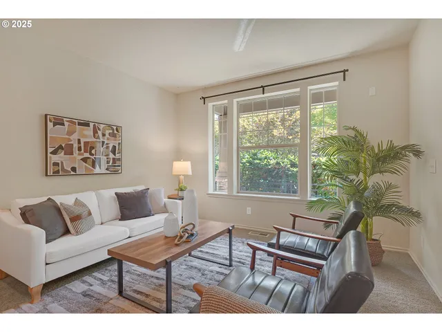 $426,000 | 15188 Southwest Canyon Wren Way, Beaverton, OR 97007