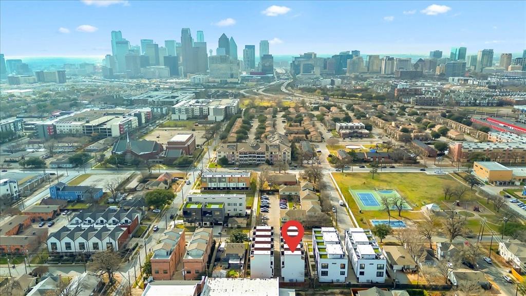 1910 Caddo Street, Unit A205 Dallas, TX 75204 - Photo 35 of 36 a view of a city