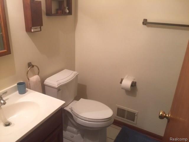 7291 Bluebill Road Algonac, MI 48001 - Photo 34 of 39