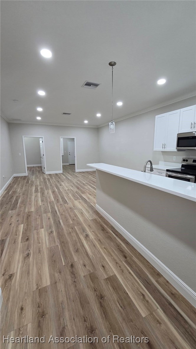 4766 Haw Branch Road, Unit 203 Sebring, FL 33875 - Photo 3 of 21