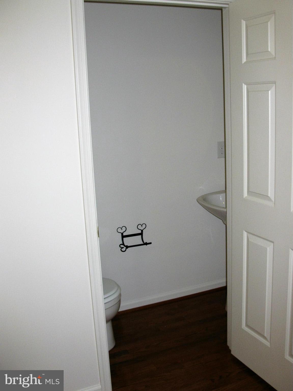 104 Kari Court Rising Sun, MD 21911 - Photo 8 of 26 Powder Room