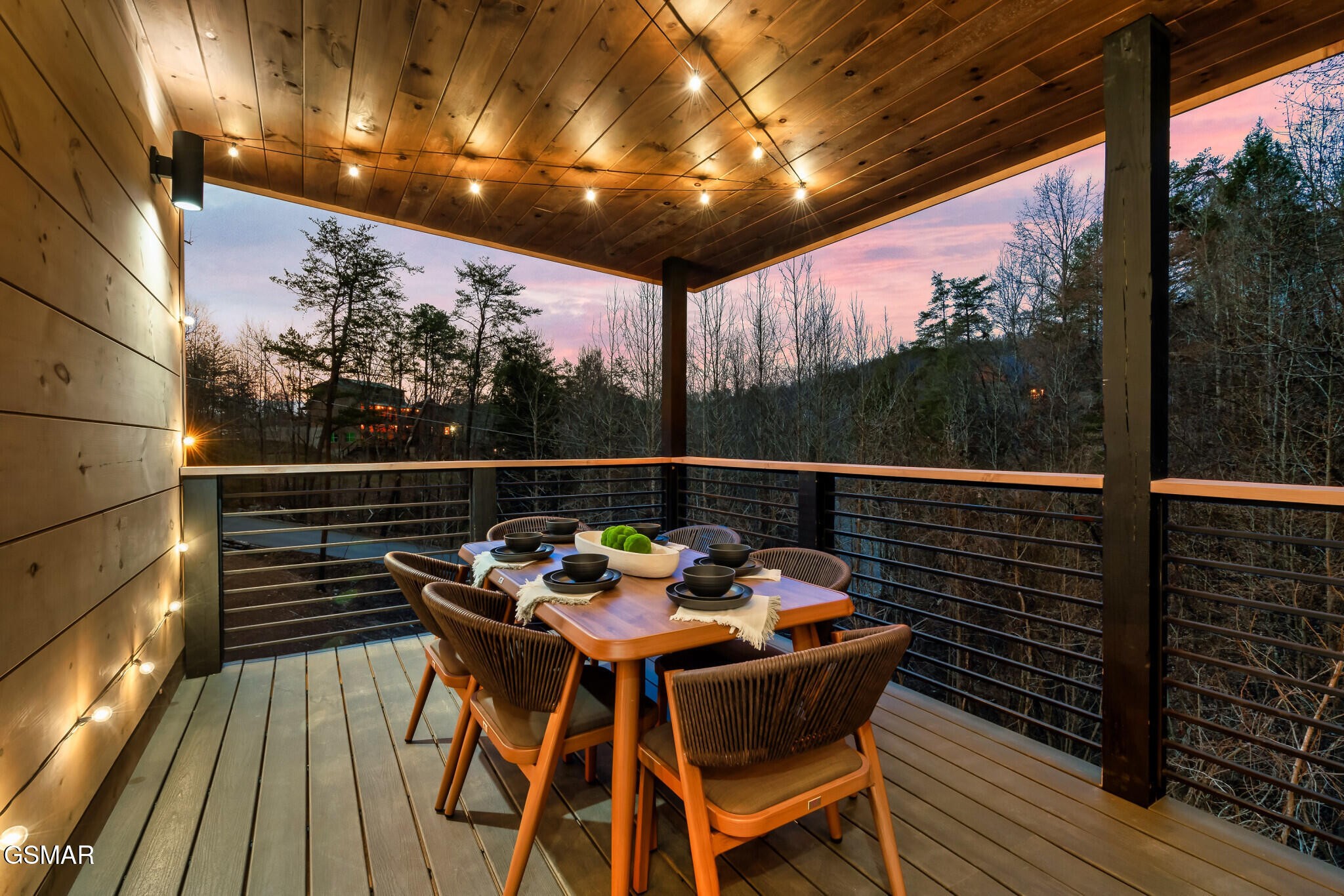 1607 Bluff Ridge Road Sevierville, TN 37876 - Photo 10 of 59 Gallery Image 10