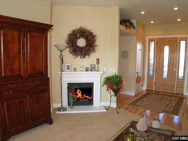 4930 Thompson Court Reno, NV 89511 - Photo 3 of 9 Photo 3