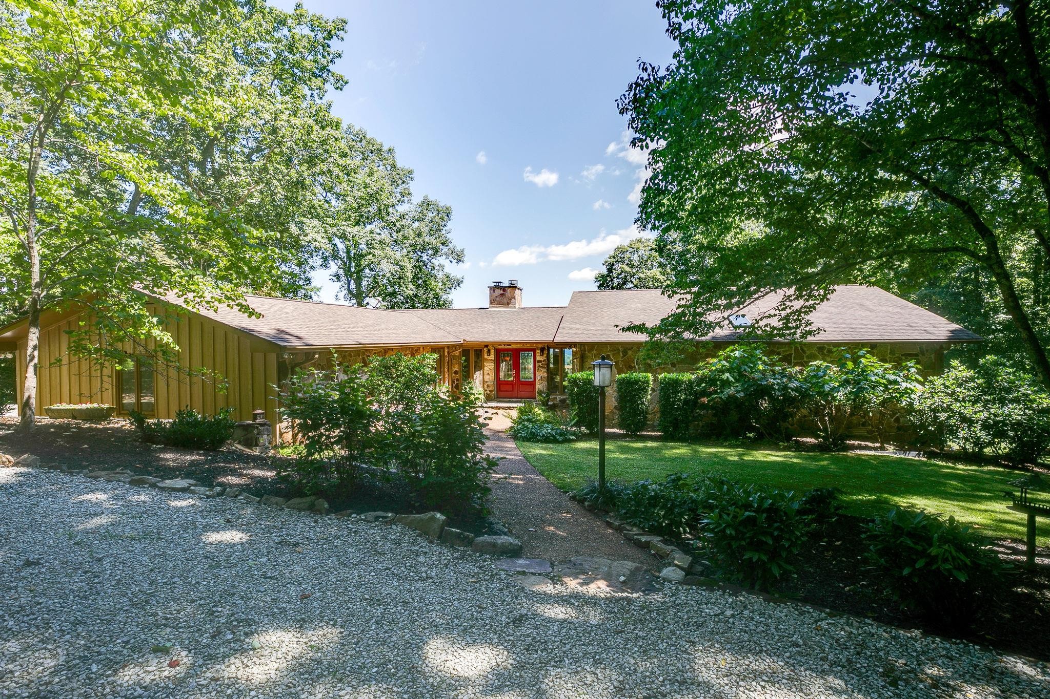 569 Haynes Road Sewanee, TN 37375 - Photo 2 of 30