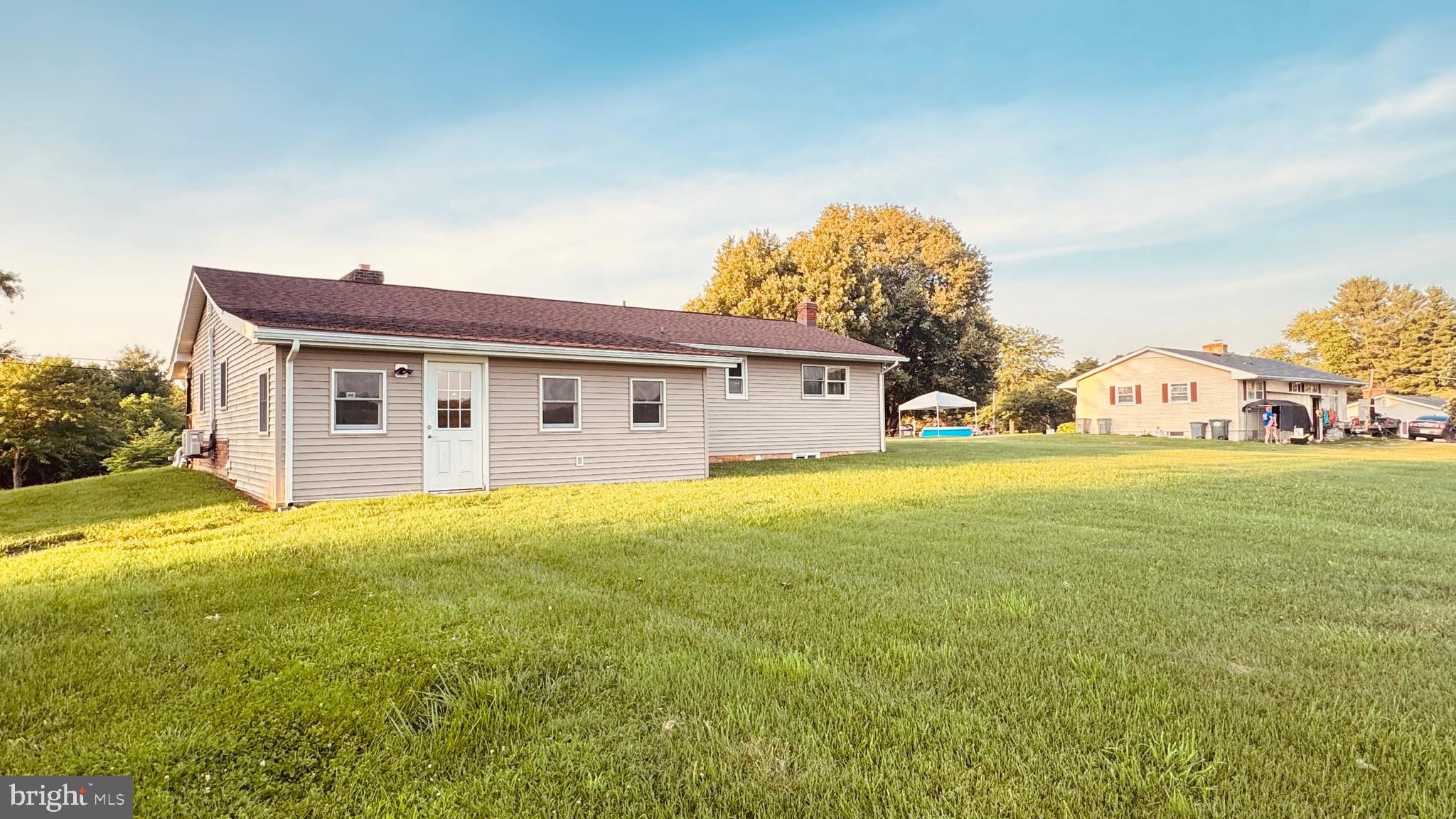 2323 Flag Marsh Road Mount Airy, MD 21771 - Photo 5 of 41 Gallery Image 5