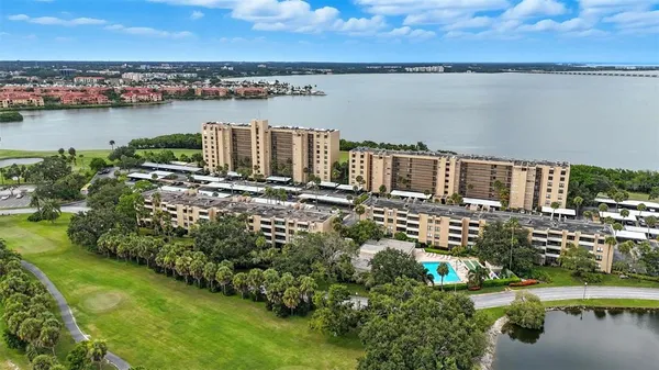 $135,000 | 2614 Cove Cay Drive, Unit 405, Clearwater, FL 33760