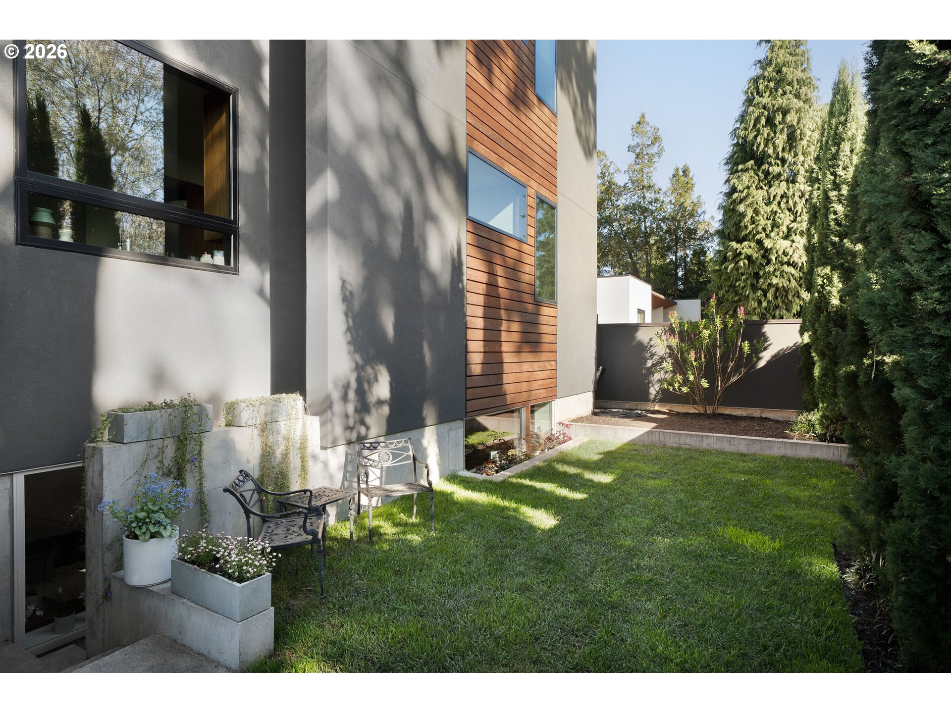 3961 Southeast Berkeley Way Portland, OR 97202 - Photo 39 of 48