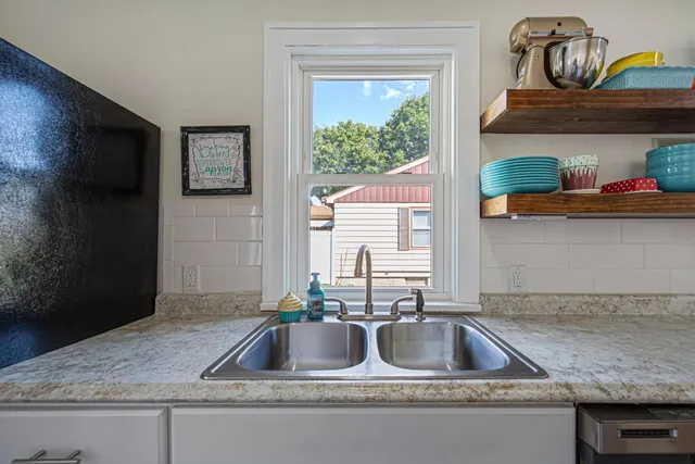 $245,000 | 950 East Main Street, Mankato, MN 56001