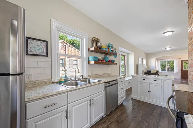 $245,000 | 950 East Main Street, Mankato, MN 56001