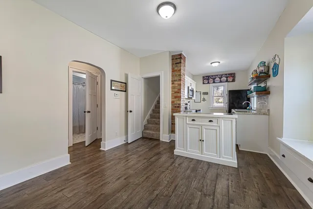 $245,000 | 950 East Main Street, Mankato, MN 56001