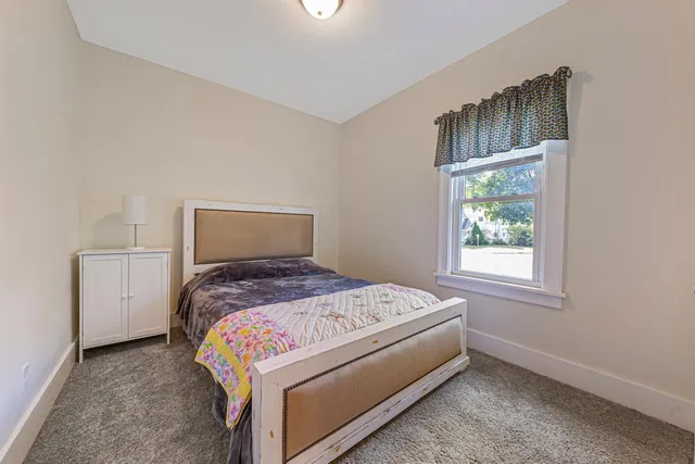 $245,000 | 950 East Main Street, Mankato, MN 56001