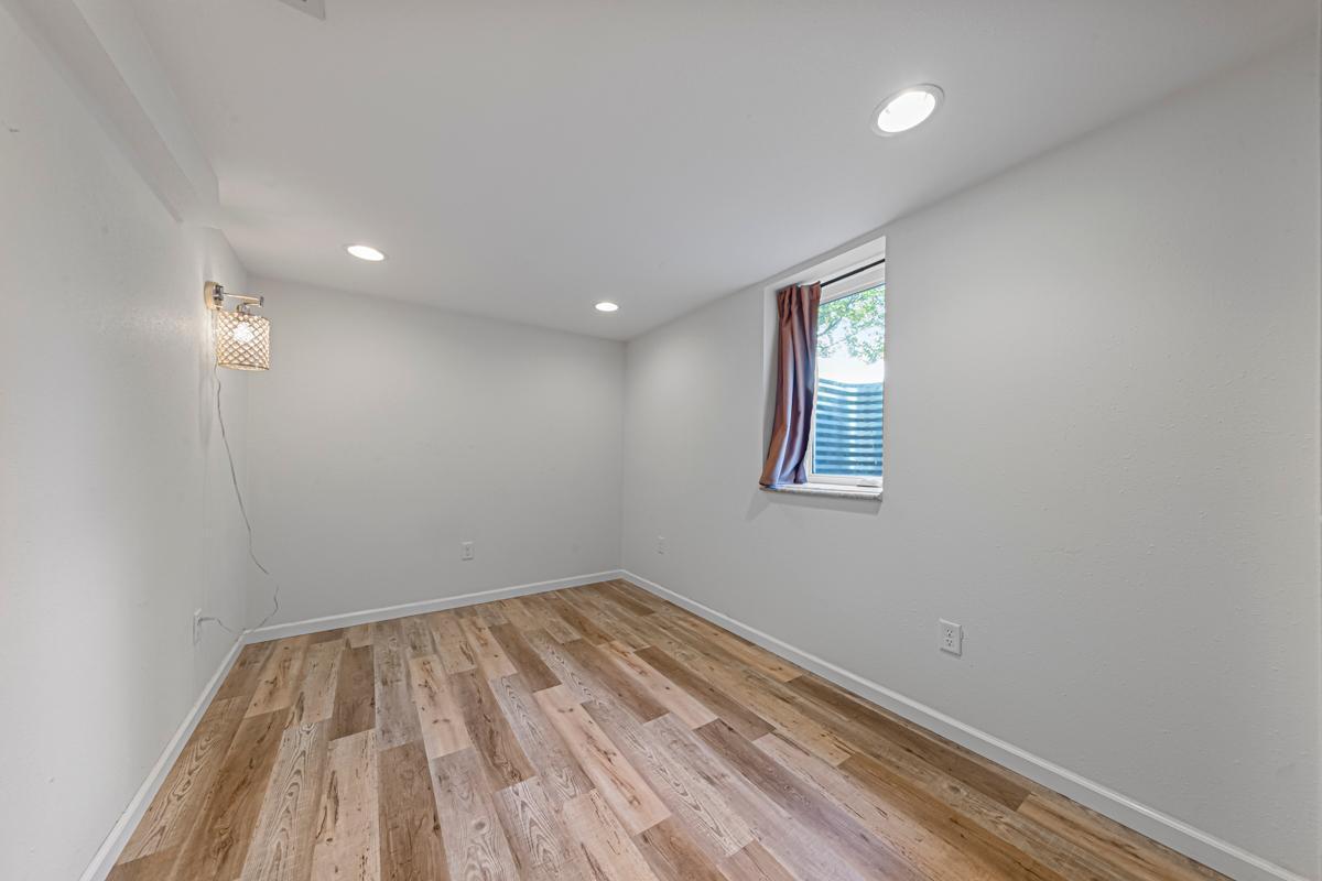 950 East Main Street Mankato, MN 56001 - Photo 25 of 41