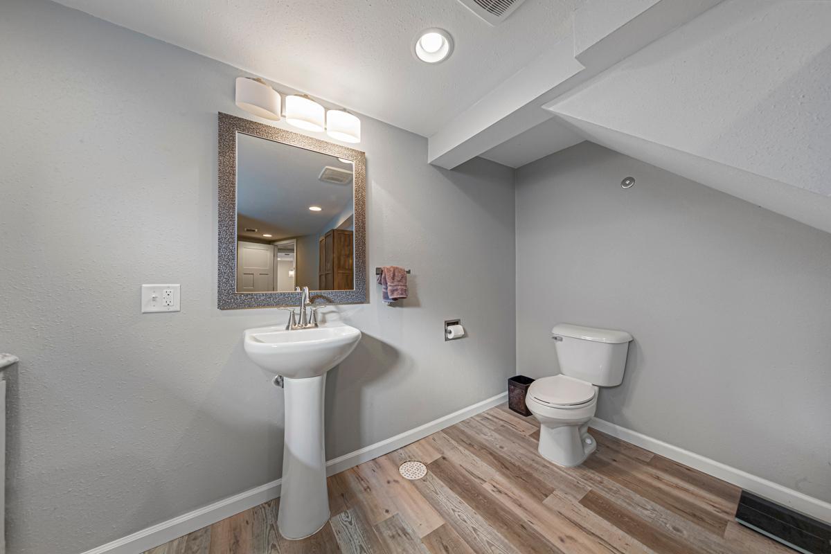 950 East Main Street Mankato, MN 56001 - Photo 28 of 41