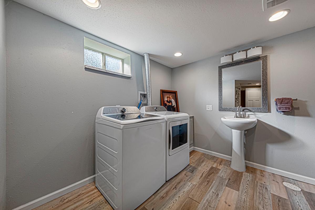 950 East Main Street Mankato, MN 56001 - Photo 29 of 41