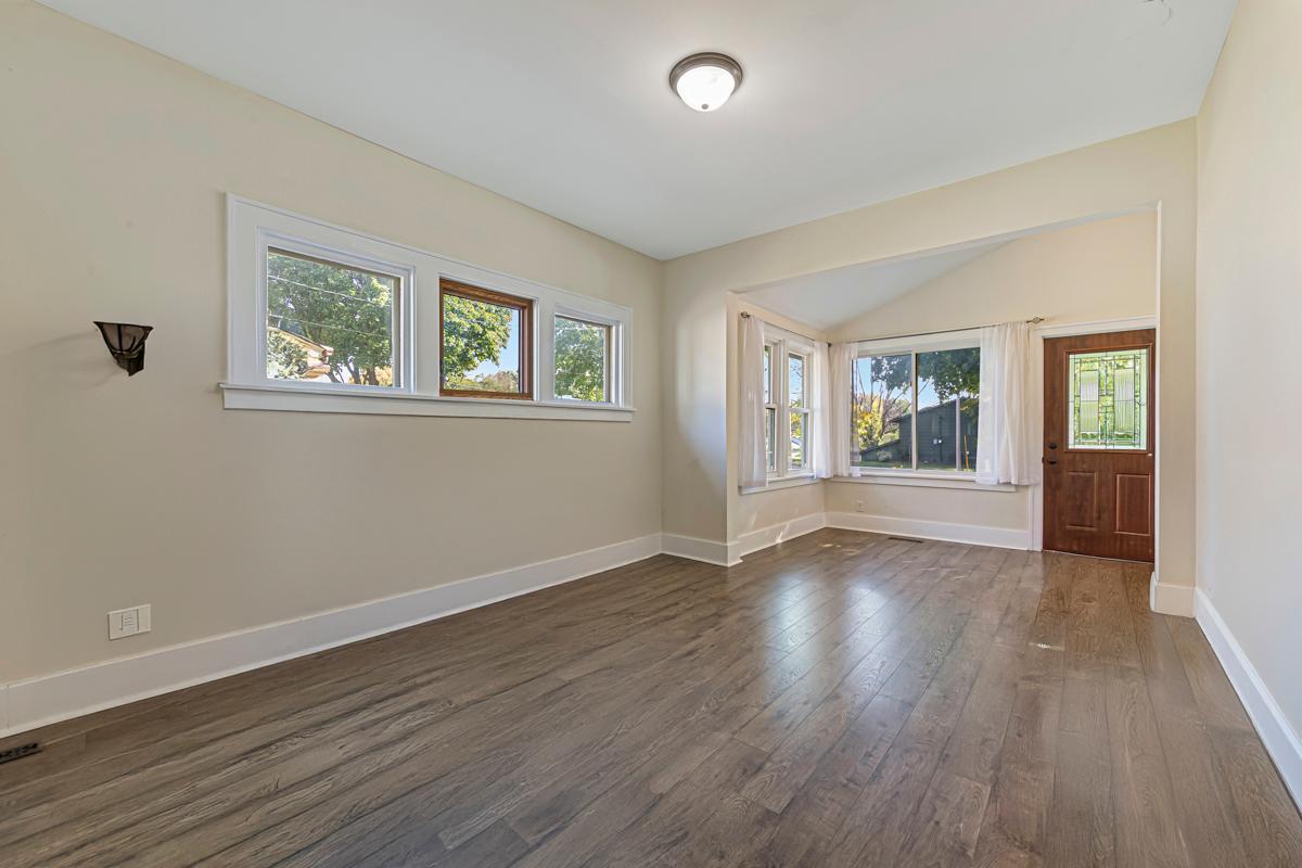 950 East Main Street Mankato, MN 56001 - Photo 6 of 41