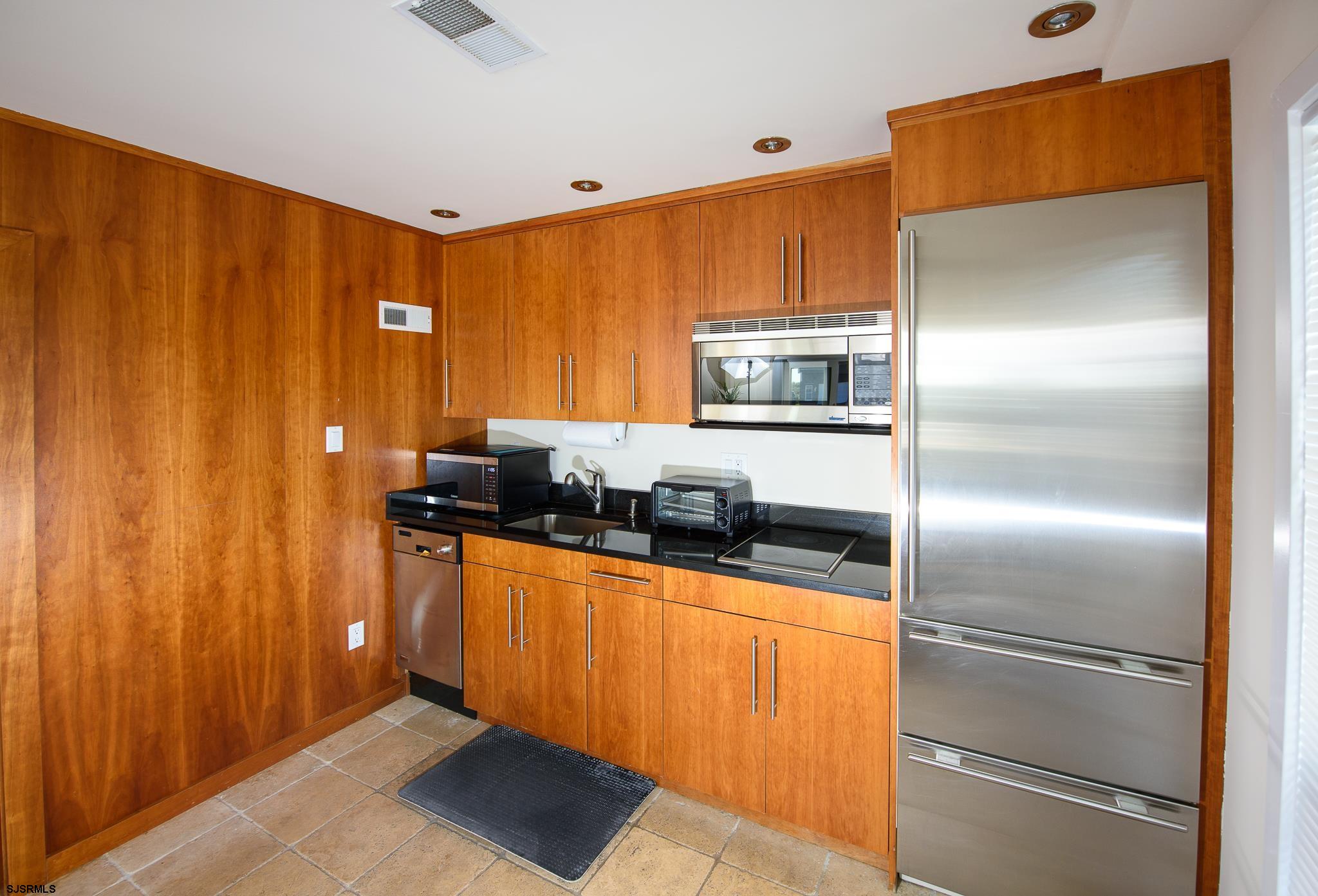 3215 Atlantic Avenue, Unit 1 Longport, NJ 08403 - Photo 5 of 24