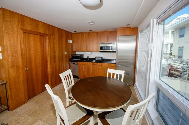 $1,800 | 3215 Atlantic Avenue, Unit 1, Longport, NJ 08403
