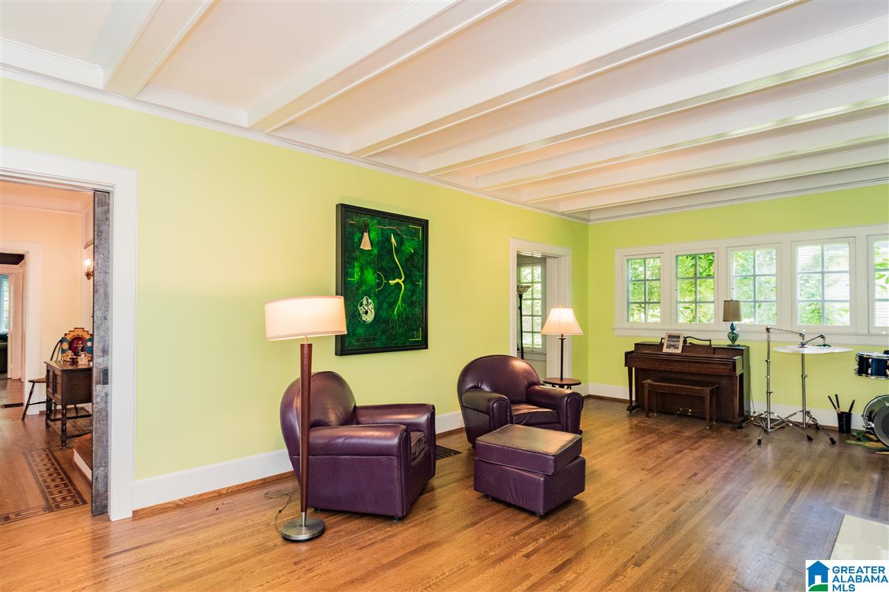 4337 Cliff Road Birmingham, AL 35222 - Photo 4 of 39