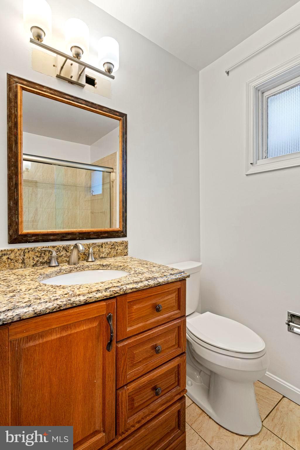 1116 Randolph Road McLean, VA 22101 - Photo 23 of 44 Primary Bathroom