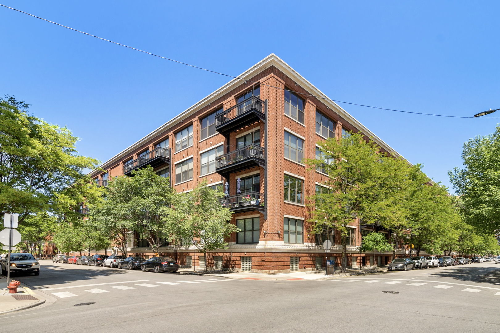 1040 West Adams Street, Unit 241 Chicago, IL 60607 - Photo 30 of 31