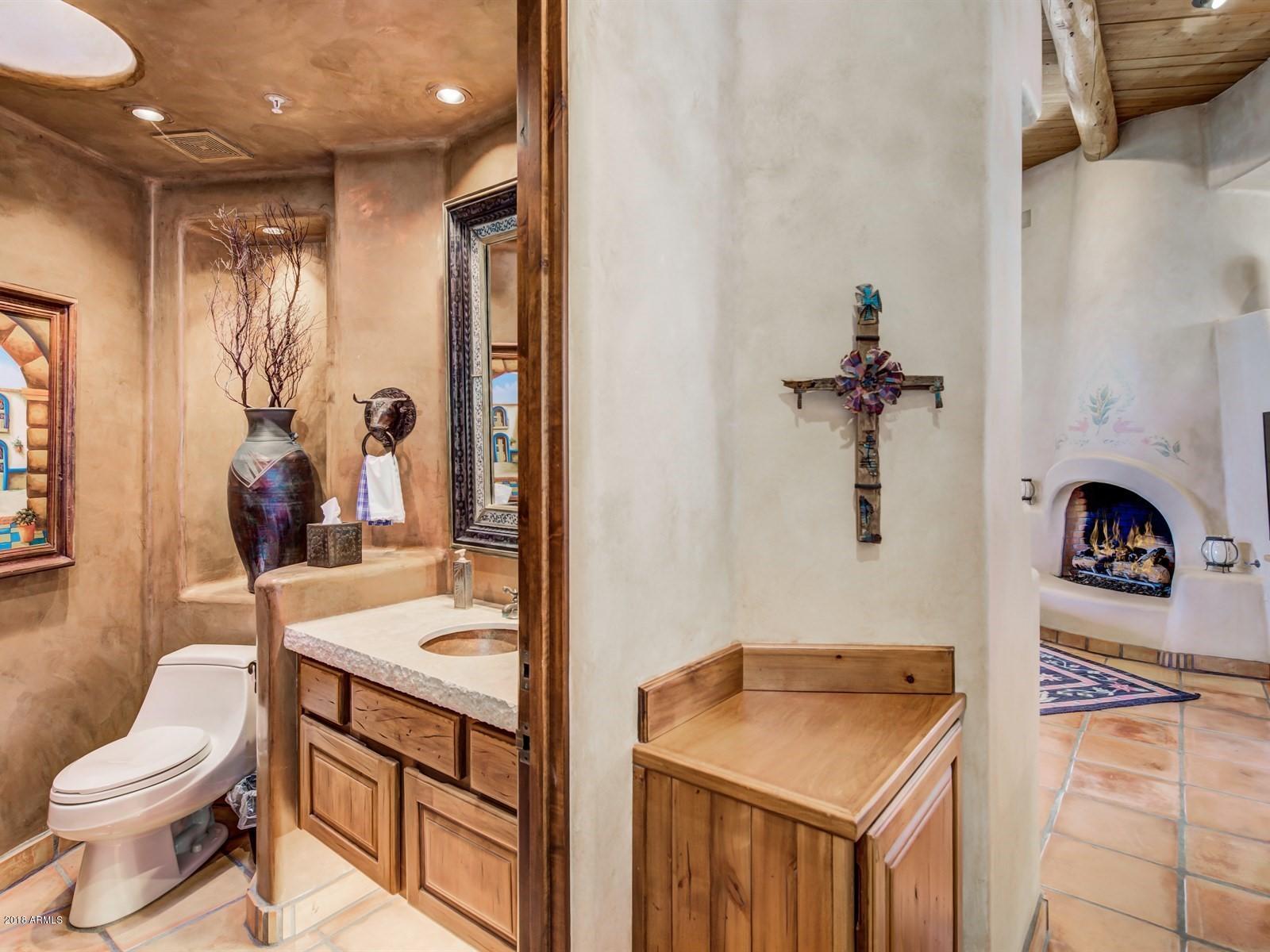 10285 East Joy Ranch Road Scottsdale, AZ 85262 - Photo 19 of 87 020_Powder Room