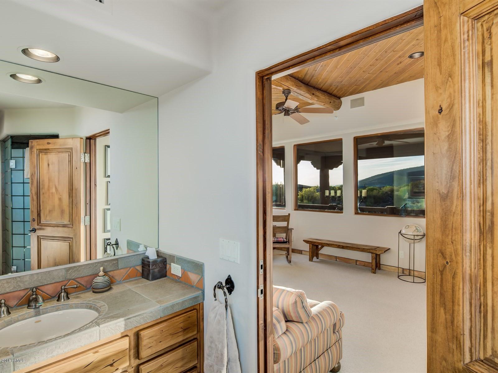 10285 East Joy Ranch Road Scottsdale, AZ 85262 - Photo 29 of 87 030_Den Bath