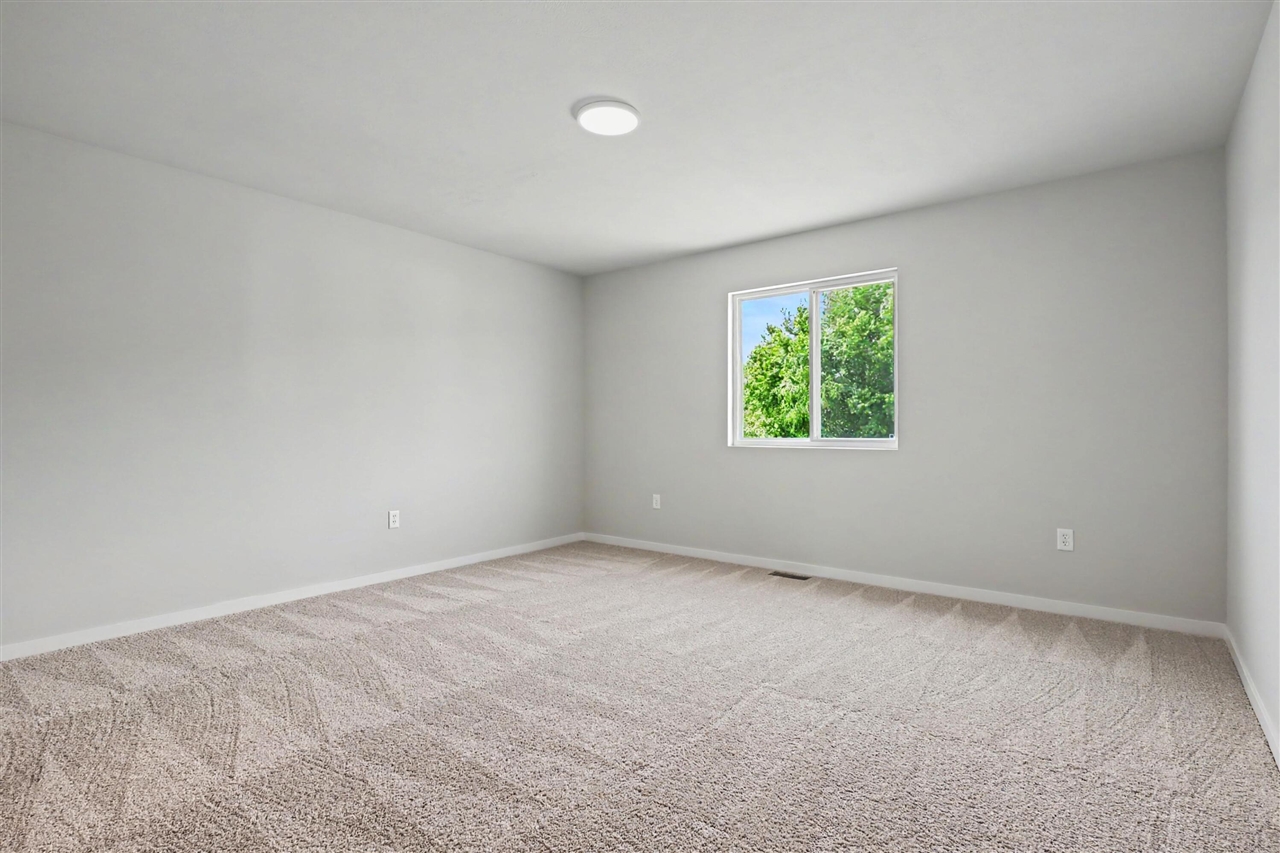 71348 Embassy Road Edwardsburg, MI 49112 - Photo 7 of 34 Gallery Image 7
