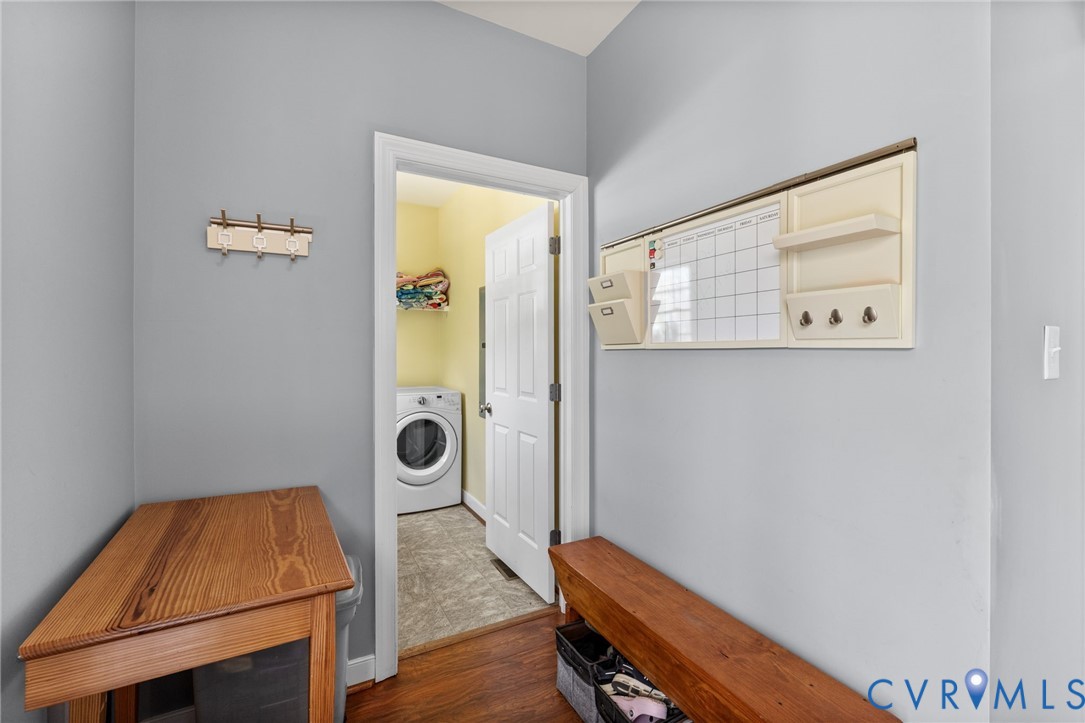 5610 Mt Landing Road Tappahannock, VA 22560 - Photo 30 of 36 Mud Room off side door entrance. Great room for "c