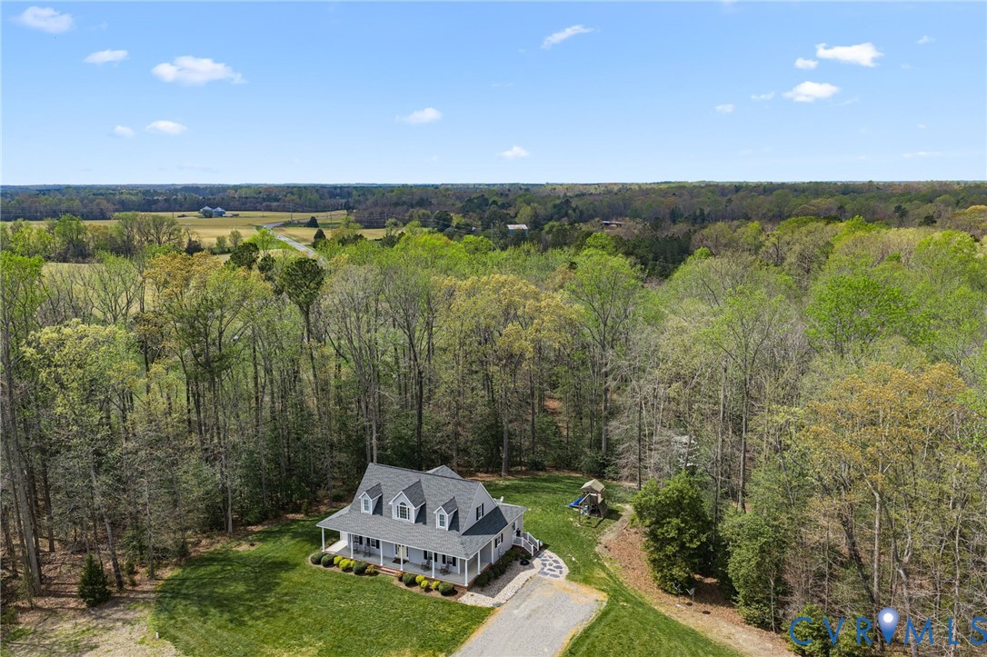 5610 Mt Landing Road Tappahannock, VA 22560 - Photo 4 of 36 Another view showing the privacy in the rear.
