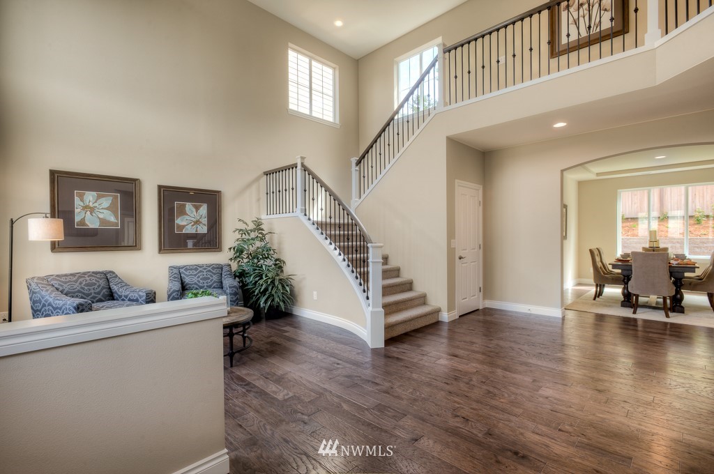 318 221st Place Southwest, Unit L2002 Bothell, WA 98021 - Photo 2 of 25