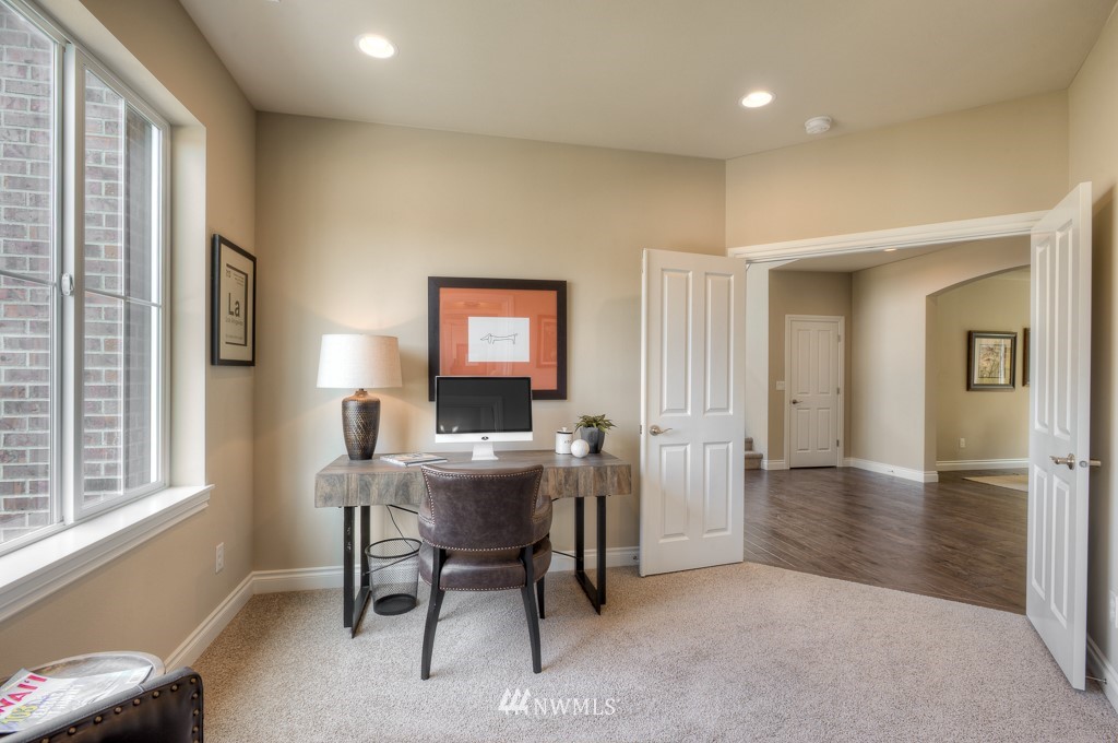318 221st Place Southwest, Unit L2002 Bothell, WA 98021 - Photo 17 of 25