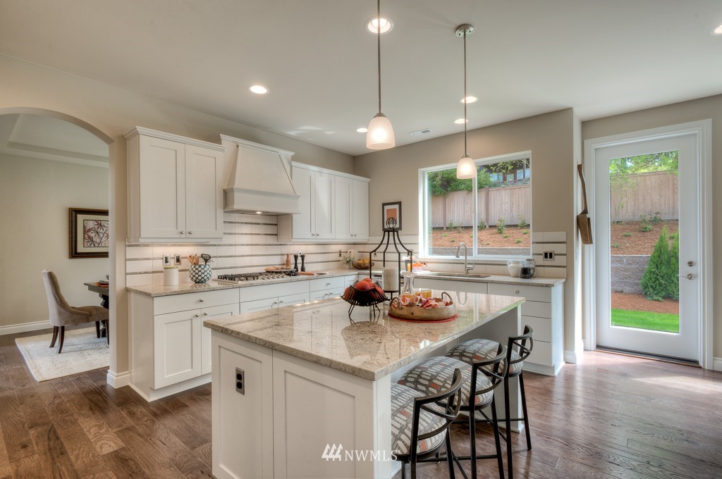 318 221st Place Southwest, Unit L2002 Bothell, WA 98021 - Photo 8 of 25