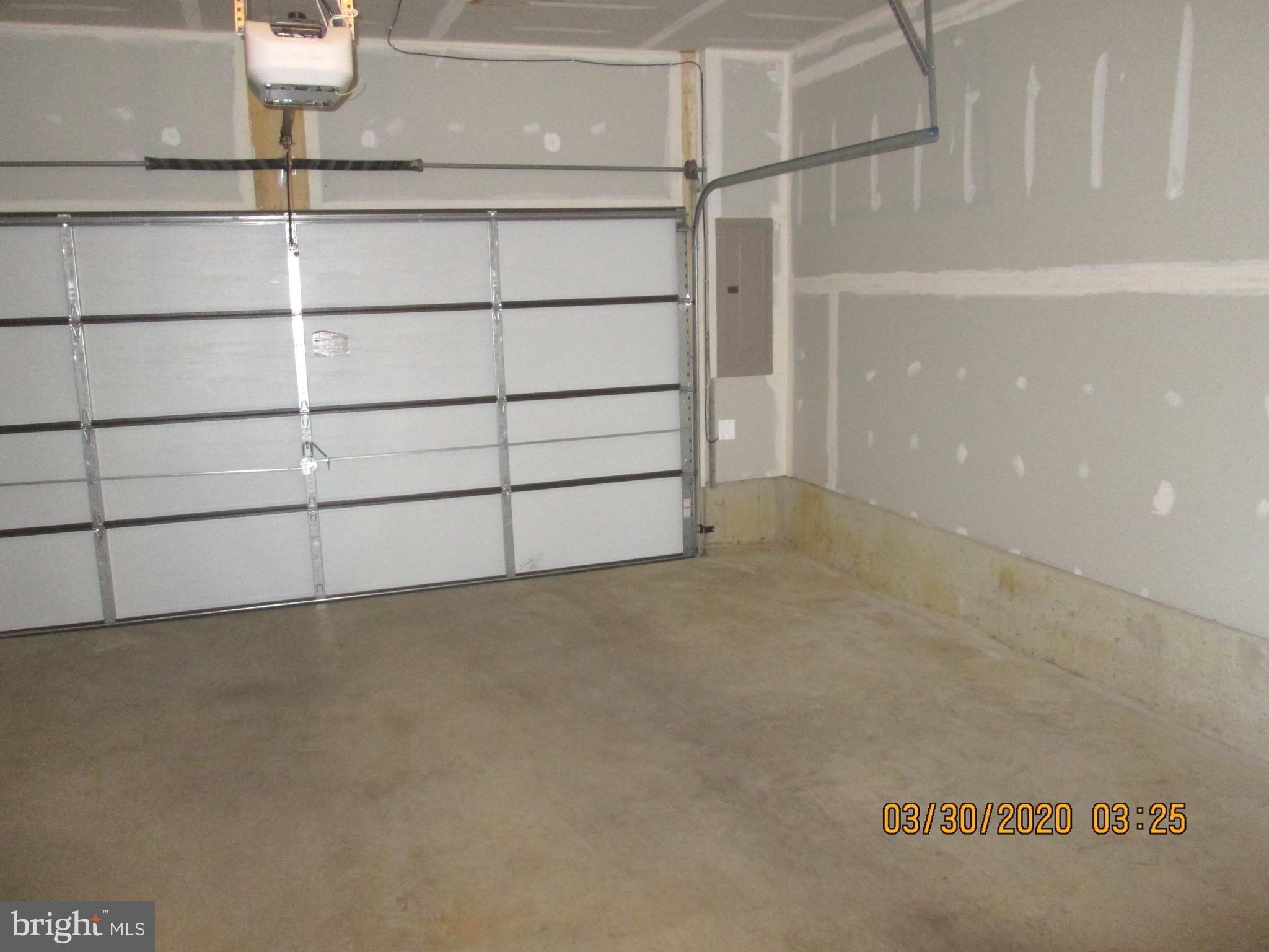 9144 Power House Road Lorton, VA 22079 - Photo 5 of 43 Gallery Image 5