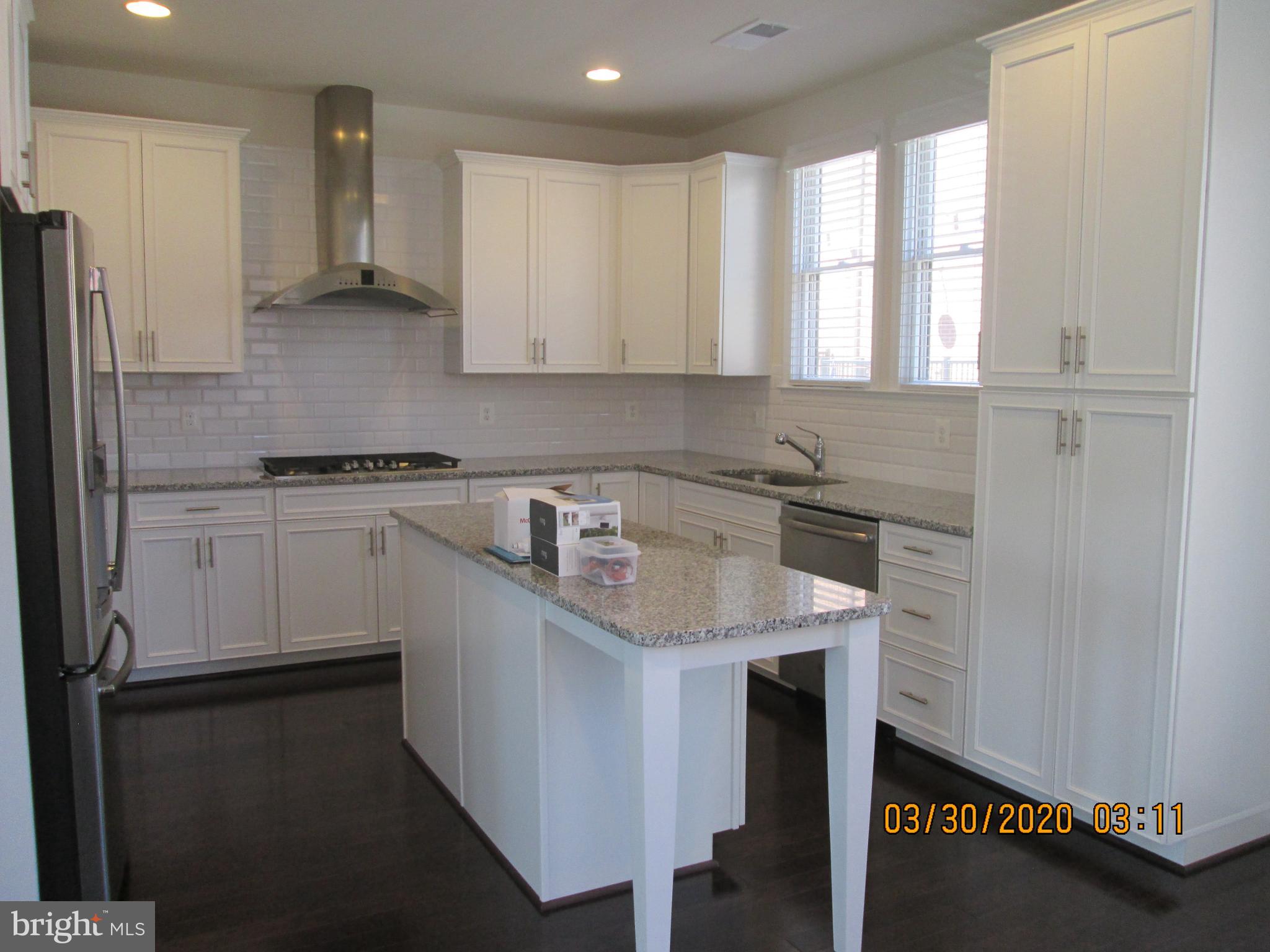 9144 Power House Road Lorton, VA 22079 - Photo 8 of 43 Gallery Image 8