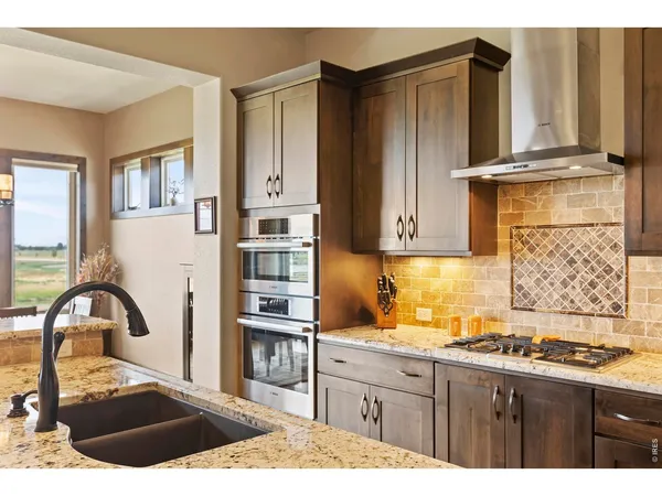 $1,250,000 | 6902 White Snow Court, Timnath, CO 80547