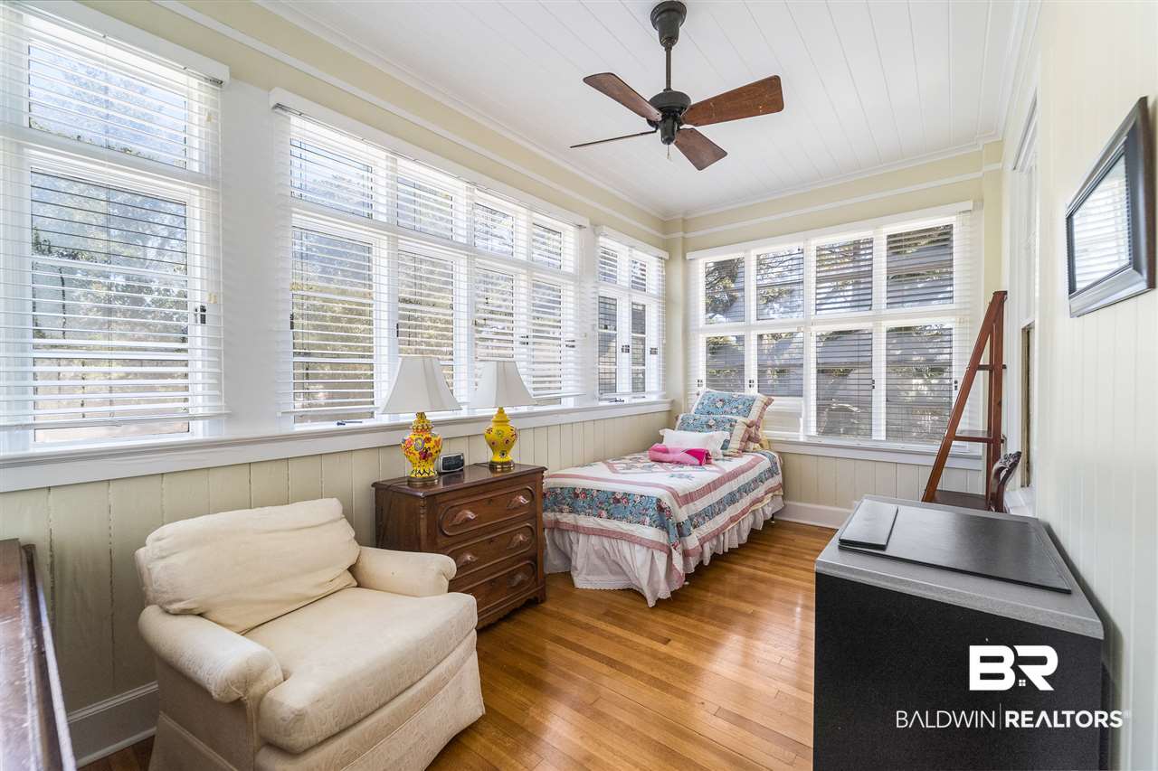 1912 Dauphin Street Mobile, AL 36606 - Photo 22 of 40