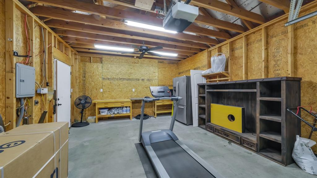 3707 DeCordova Ranch Road Granbury, TX 76049 - Photo 36 of 40 Workout area, enjoy getting projects done, and store equipment r park 4th vehicle if needed