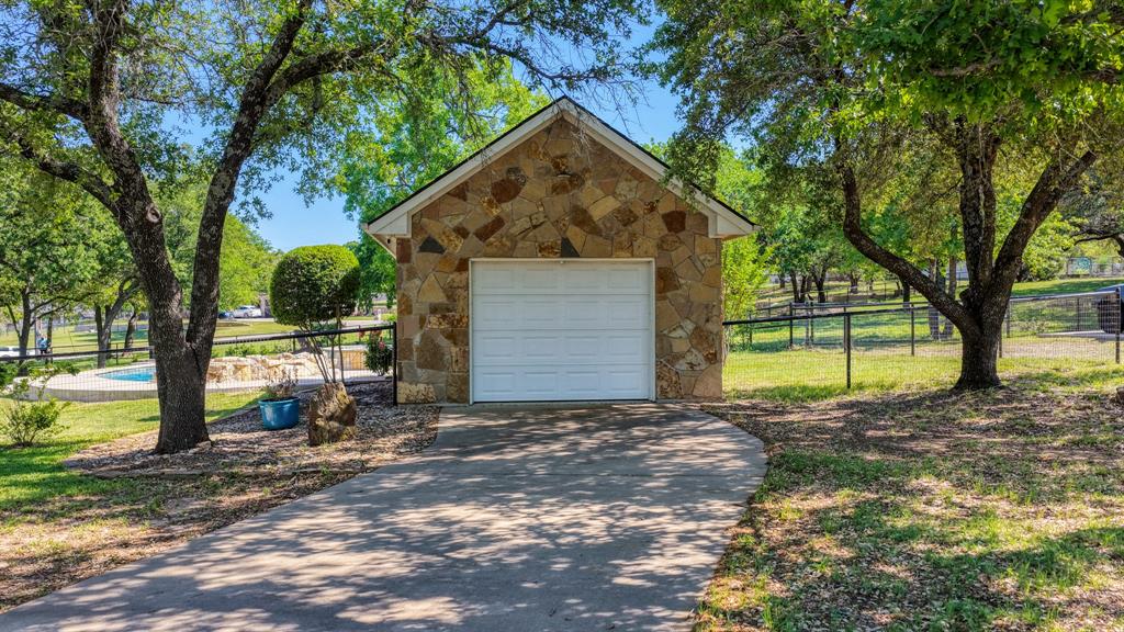 3707 DeCordova Ranch Road Granbury, TX 76049 - Photo 37 of 40