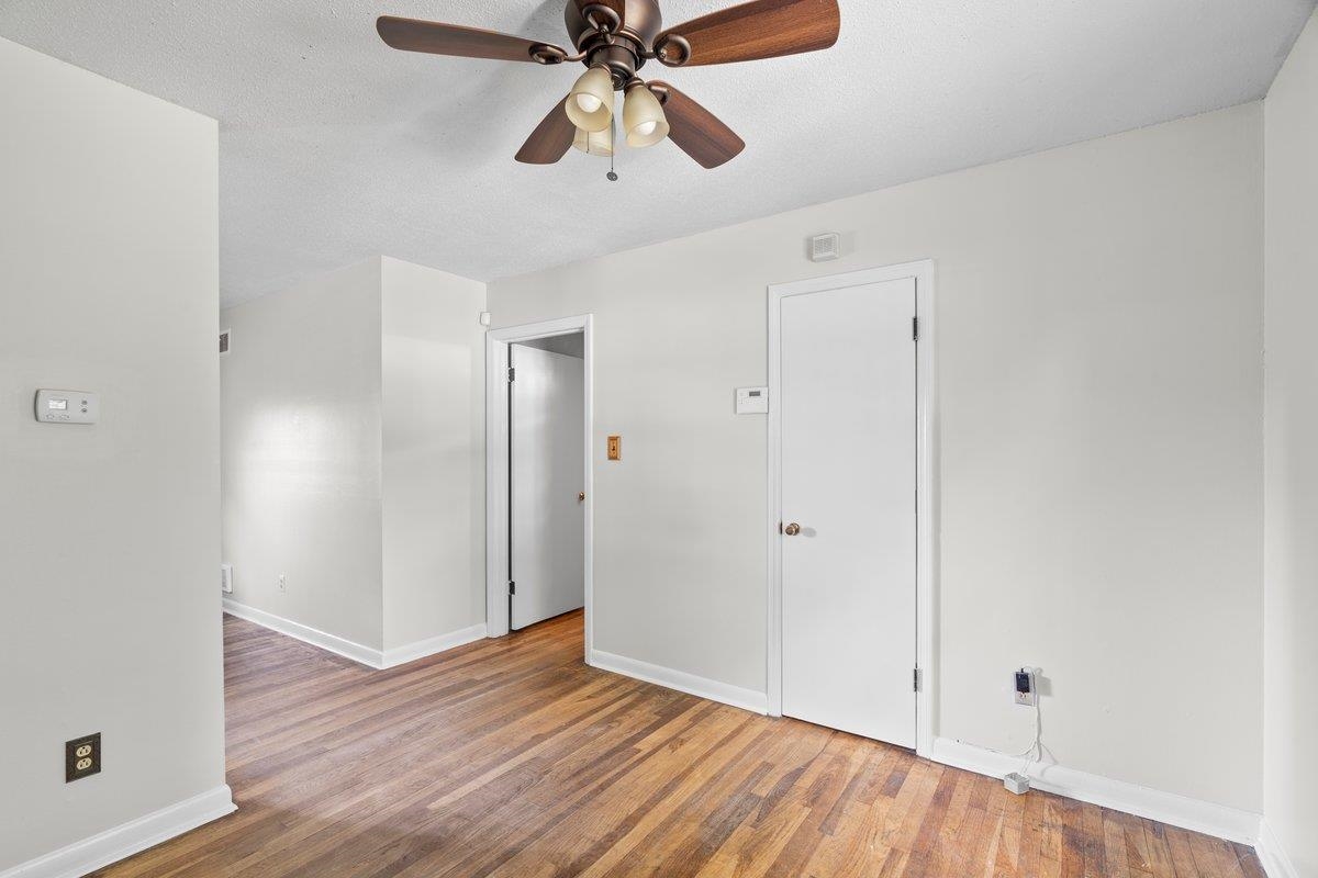 1886 Danville Road Memphis, TN 38117 - Photo 9 of 23 wooden floor in an empty room
