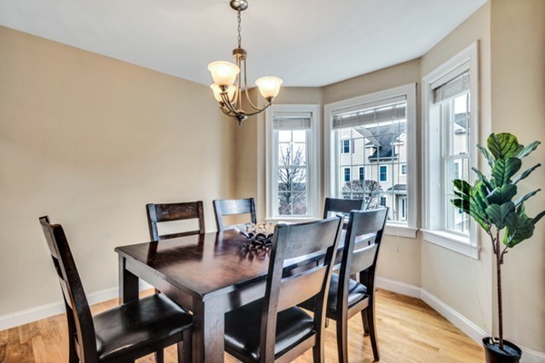 30 Richardson Road, Unit 30 Burlington, MA 01803 - Photo 4 of 21 Gallery Image 4