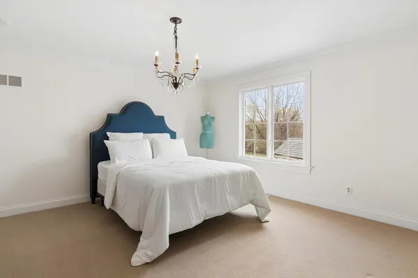 $3,495,000 | 9 Squire Lane, St. Charles, IL 60174