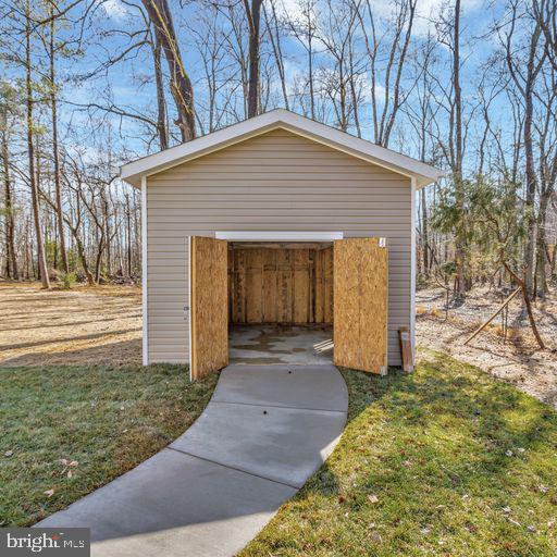 16315 Manning Road West Accokeek, MD 20607 - Photo 8 of 66 Shed in Back