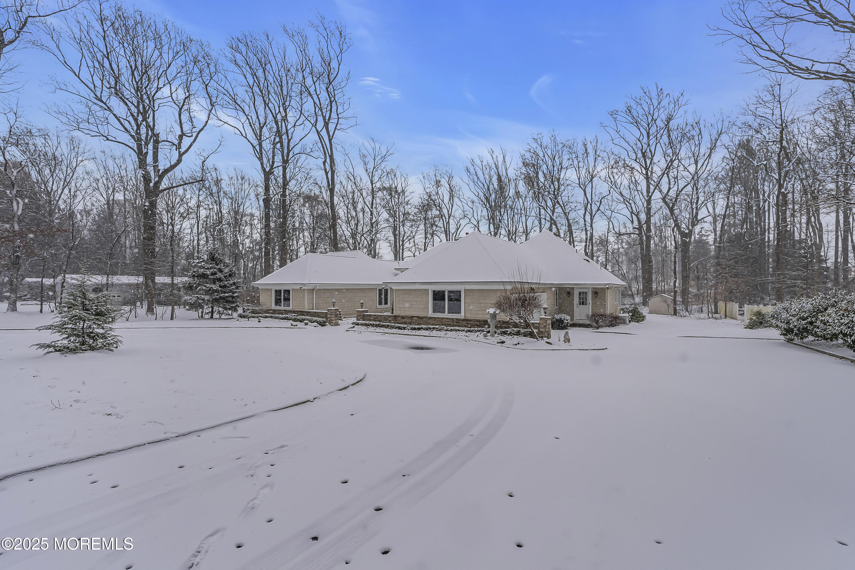 94 White Oak Ridge Road Lincroft, NJ 07738 - Photo 3 of 55 007_mjb02079_995