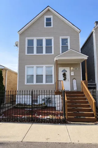 $1,750 | 1330 South 49th Avenue, Unit 2, Cicero, IL 60804