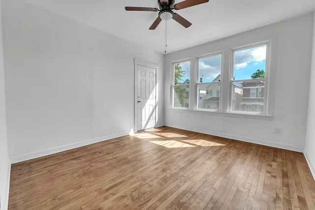 $1,750 | 1330 South 49th Avenue, Unit 2, Cicero, IL 60804