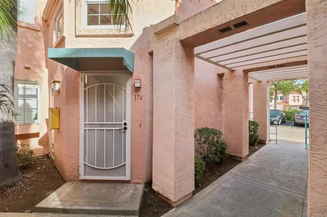 $495,000 | 12020 Calle De Medio, Unit 174, El Cajon, CA 92019