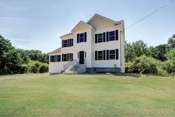 77 Hampshire Road Methuen, MA 01844 - Photo 1 of 30 Gallery Image 1
